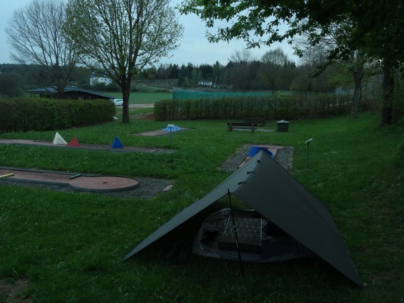 Loch Numero 19 - Tarp