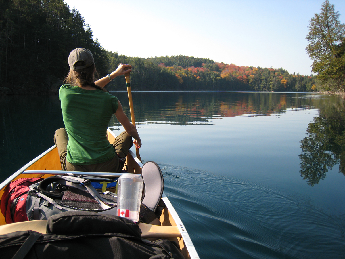 norwaylakecanoe1