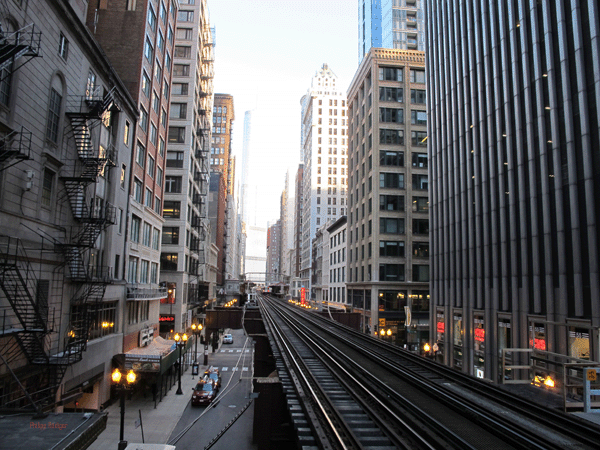 chicago-the-loop-am-morgen