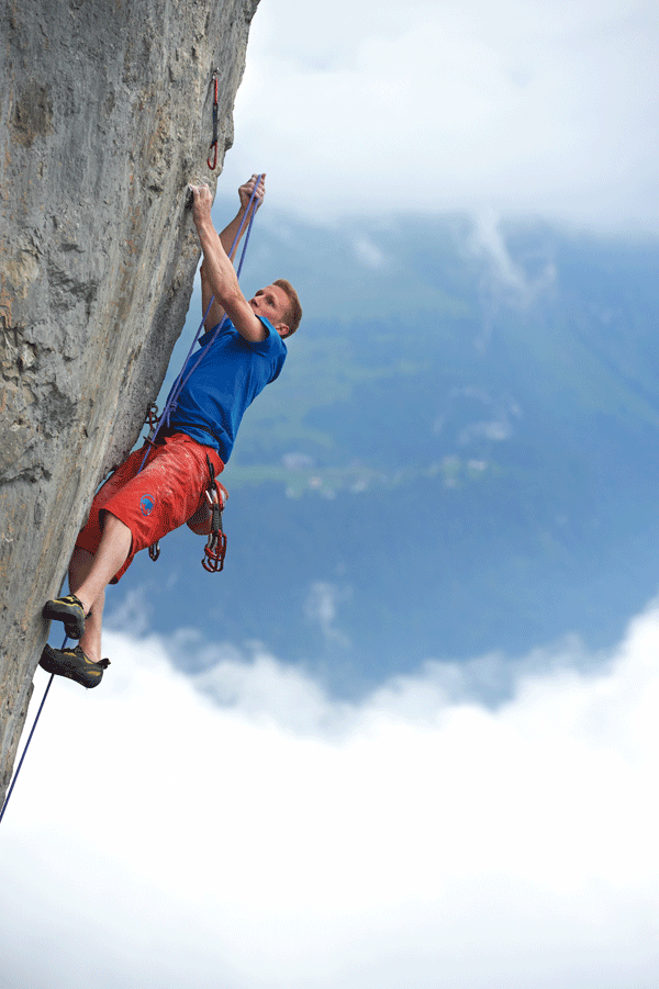 Mammut Realiz Jakob Schubert hat die Mammut Realization Shorts erfolgreich getestet. Foto: Mammut/Rainer Eder