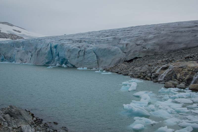 12-abbruchkante-des-austedalsbreen