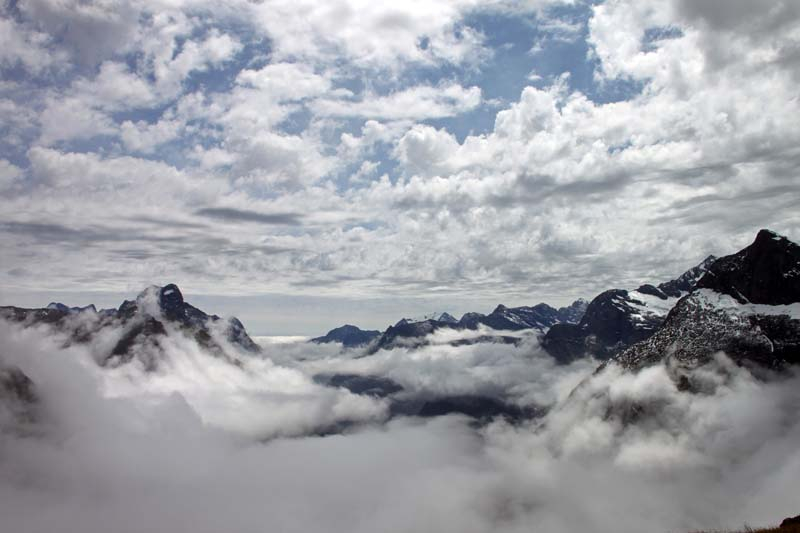 28-gertrude-valley-track-blick-vom-pass