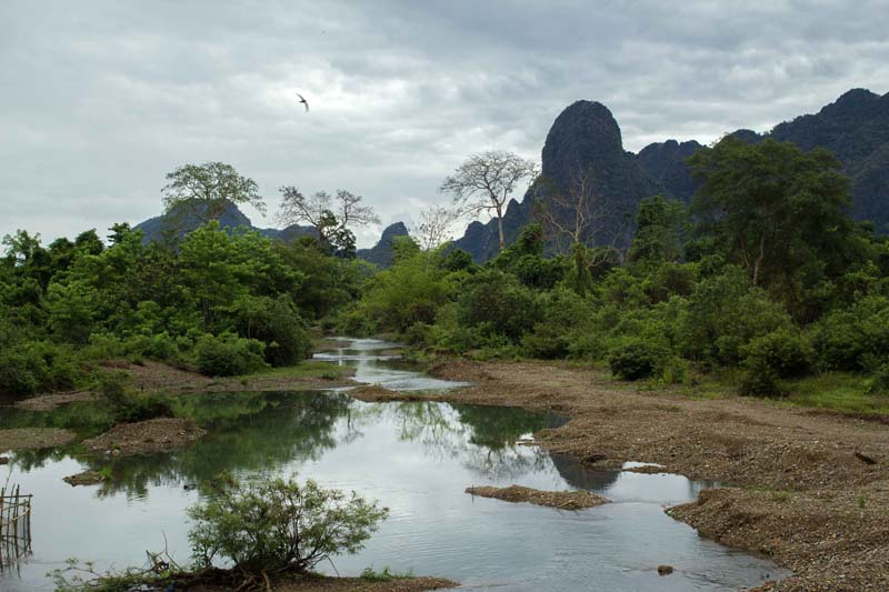 33-landschaft-bei-vang-vieng