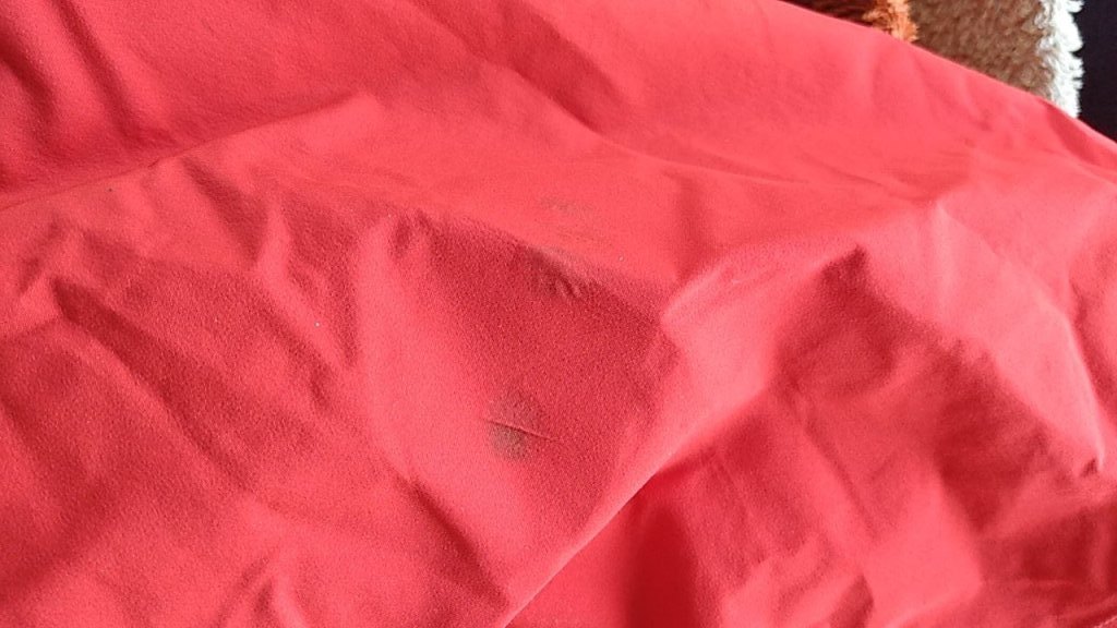 Regenjacke von aussen Von außen ist kaum etwas zu sehen