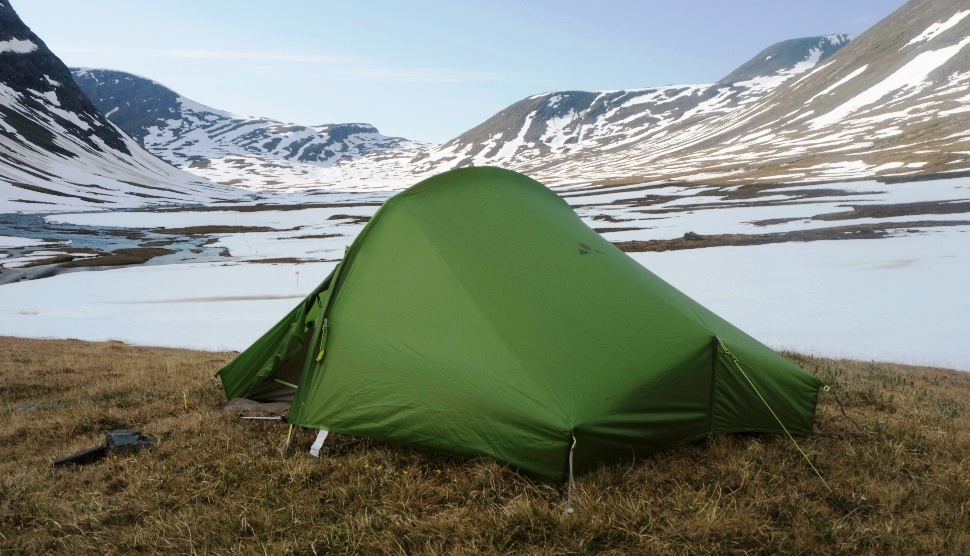 Sommer in Schweden – schneebedeckter Tjäktapass