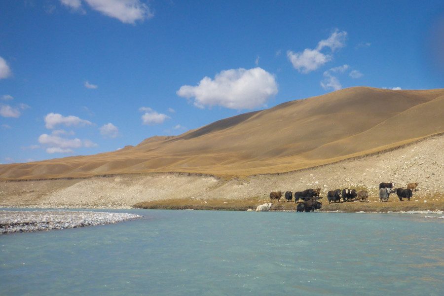 kirgistan-sary-dzhaz-packrafting