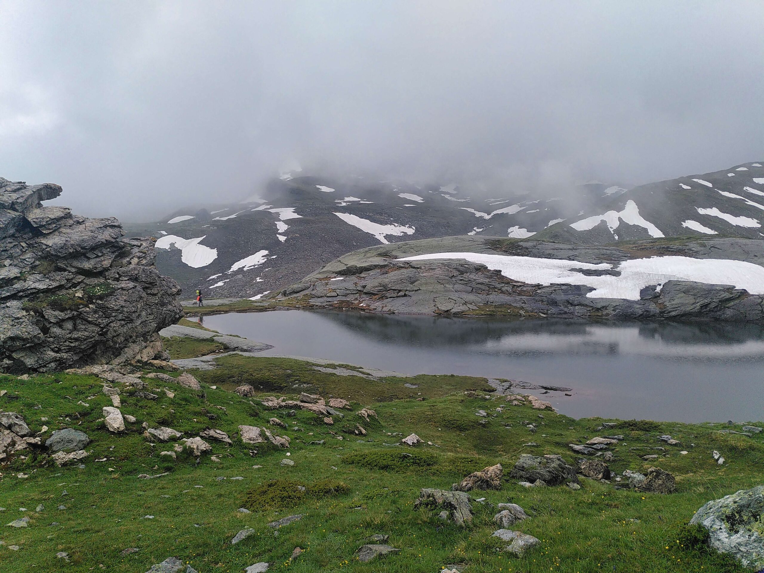 comp5_98_Die Schönheit der Landschaft lässt sich ahnen-min