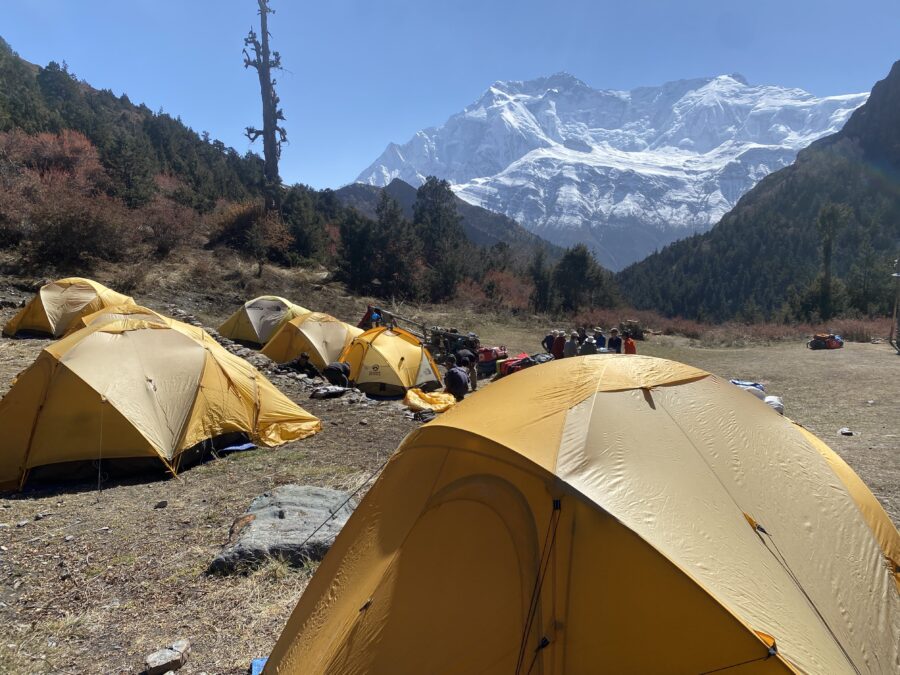 Yak Kharka ca. 4200m : Basis für die Herausforderung