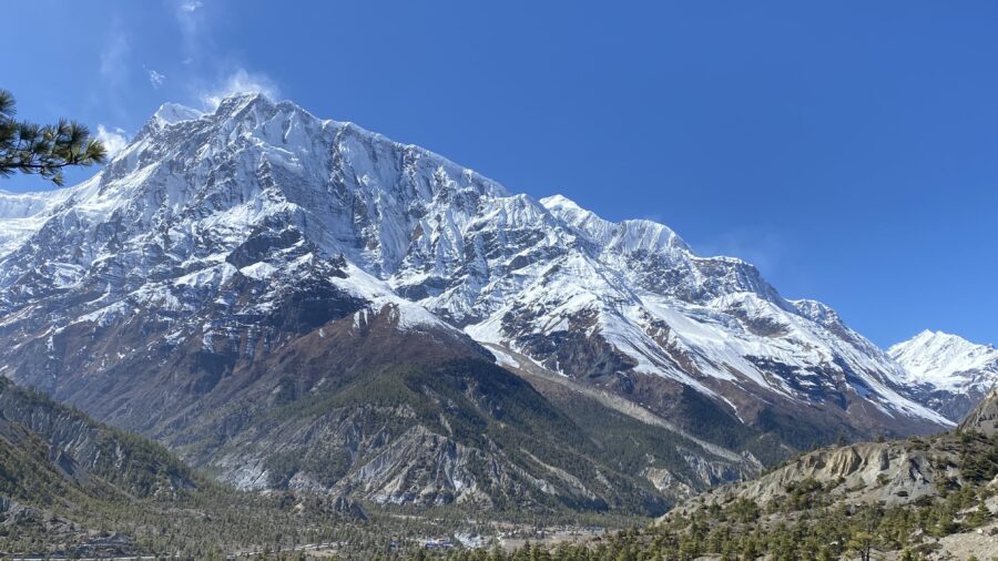 Chulu far East 6069 m